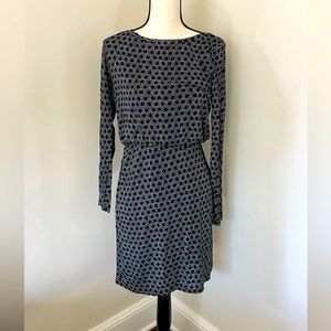 Ann Taylor Loft Sheath Dress Long Sleeve Elastic Waist Knee Length‎ Gray Size SP